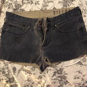 Bullhead shorts